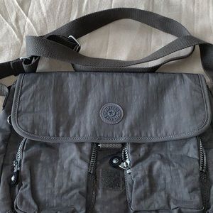 Kipling purse